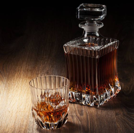 抖音小店怎么賣進口酒？進口酒報白有哪些要求？