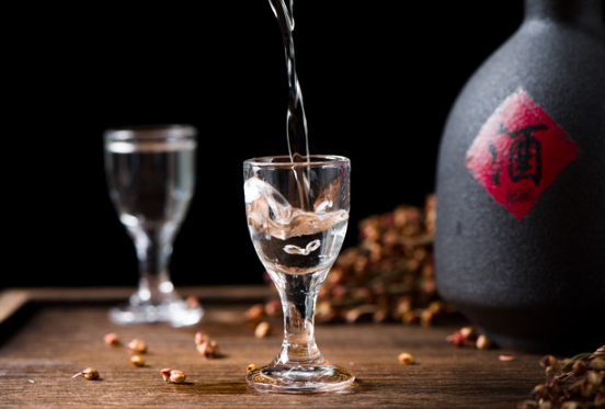 視頻號小店怎么賣酒水？酒水類目怎么申請報白？