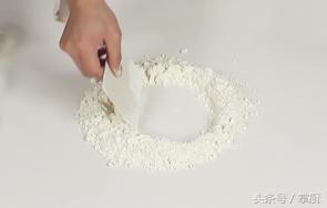 草莓派的做法大全（教你簡單易學(xué)不用蛋撻皮的草莓派新做法）