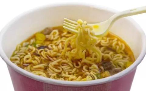 康師傅和統一的區別是什么？從包裝，料包，到面餅，全面對比兩者
