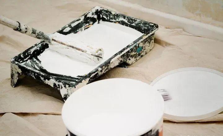 多樂(lè)士漆和立邦漆哪個(gè)更好一些？帶你了解常見(jiàn)的乳膠漆內(nèi)容