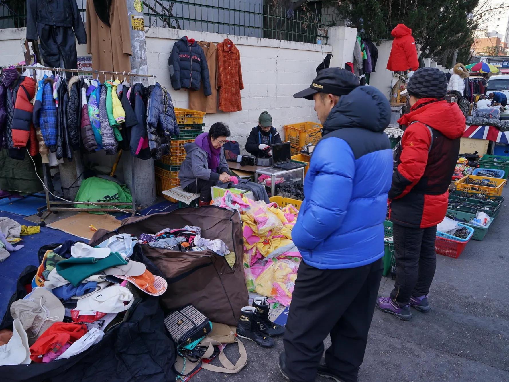 舊衣服回收怎么賺錢？盤點舊衣服回收平臺有哪些？