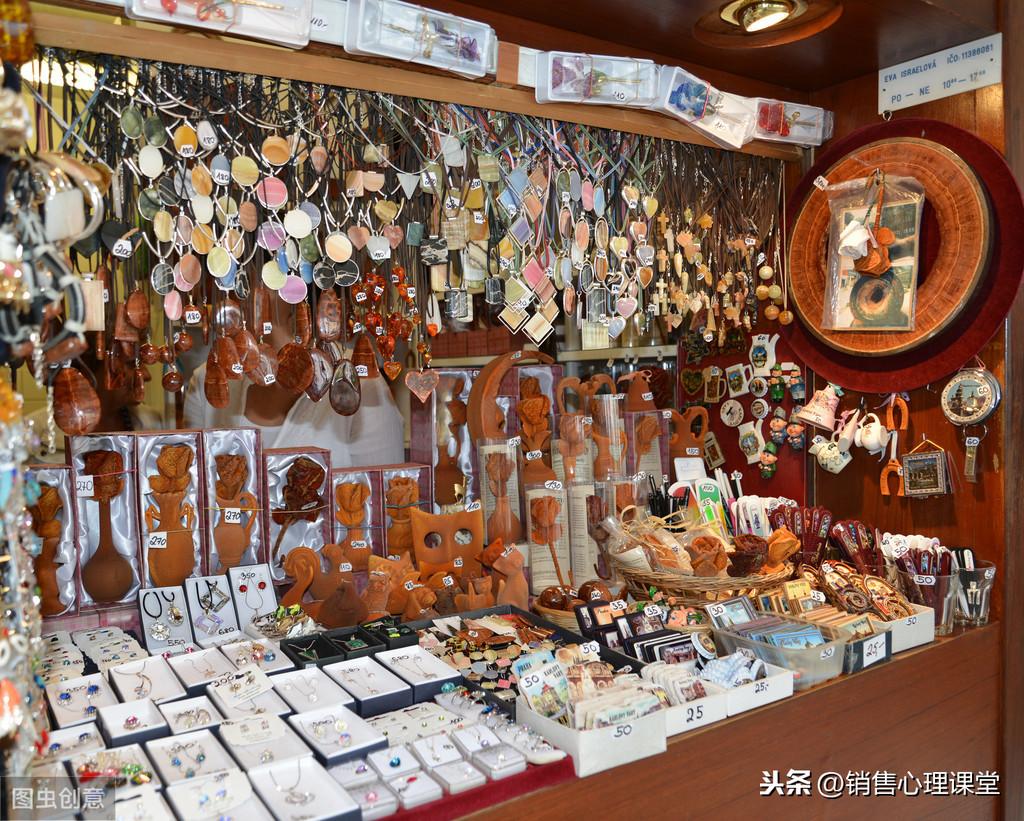 適合擺地攤的小商品（分享地攤生意最賺錢的15種小商品）