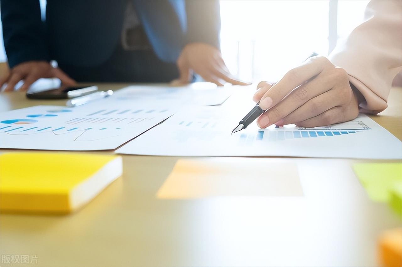 一個人沒錢怎么創業？零基礎創業起步的十大技巧方法