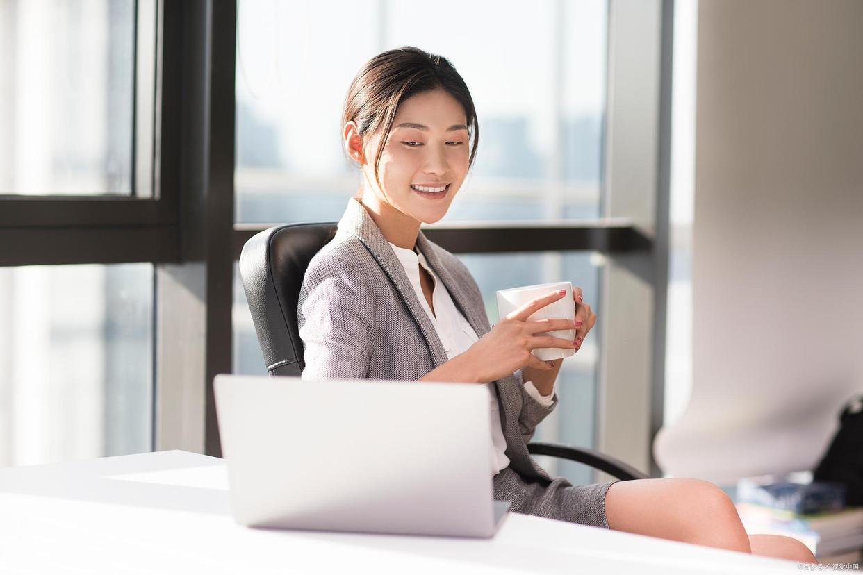 女孩子做什么工作比較自由？適合女生工作排行榜前十推薦
