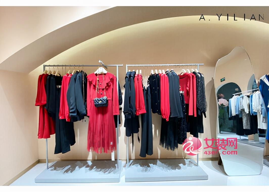 賣衣服去哪里進(jìn)貨便宜？新手開服裝店運(yùn)營技巧及注意事項(xiàng)