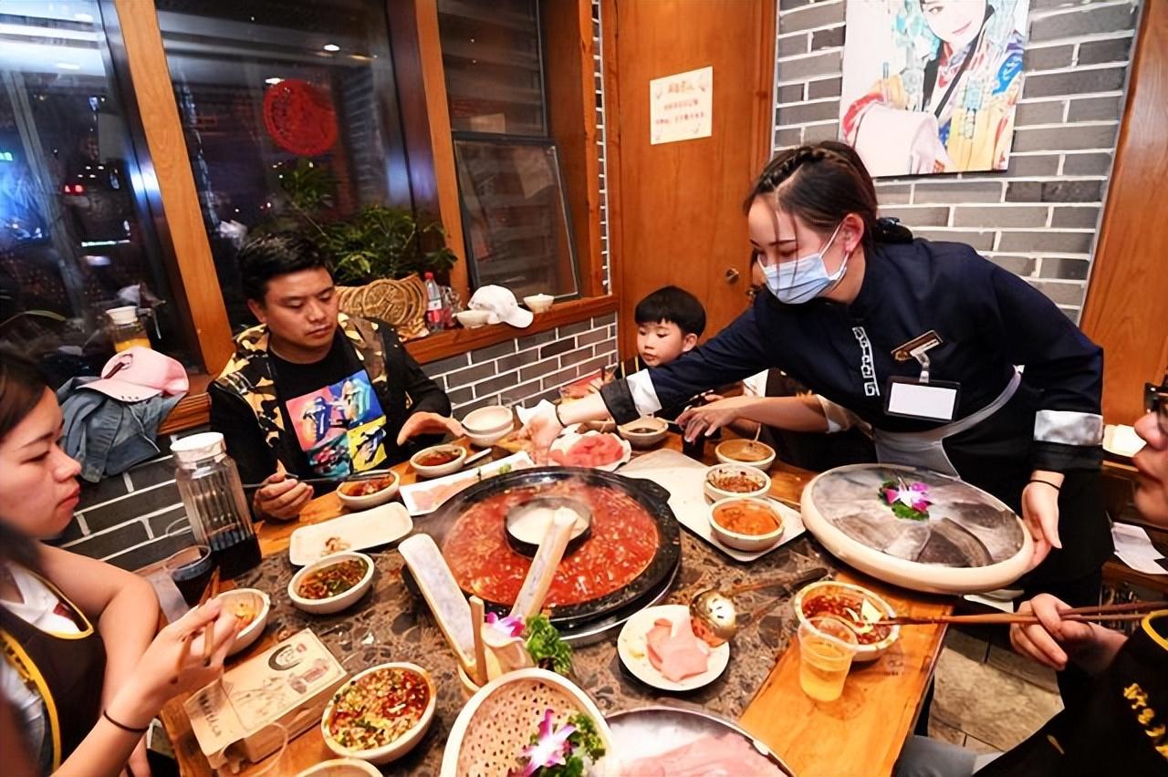 餐飲利潤一般是多少？十大冷門暴利生意排行榜