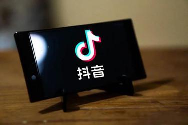 怎樣給視頻配音樂？抖音給短視頻配背景音樂的方法教程