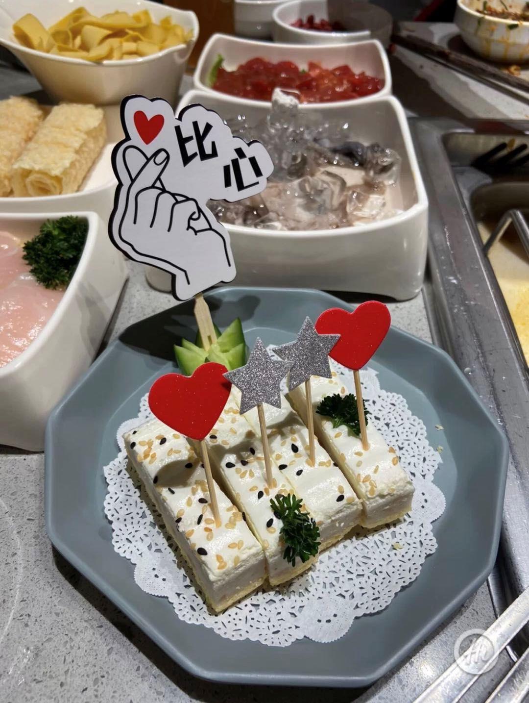 海底撈會(huì)員有什么用？海底撈黑海會(huì)員的特權(quán)及條件