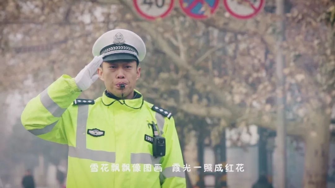 爸爸的雪花原唱是誰？創作背景是什么？